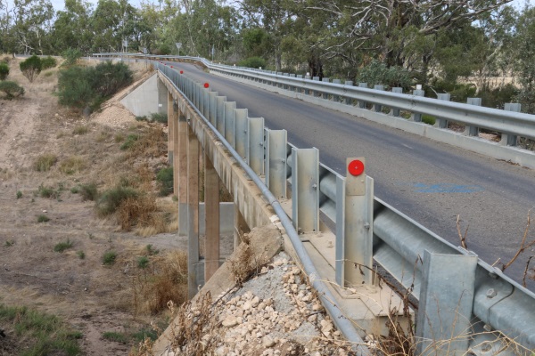 Closure of Albacutya Bridge